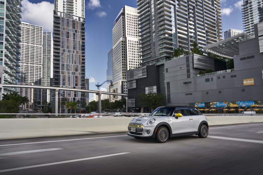  Mini Cooper SE (F56) 2020 года  (NA) (фото 132 из 342)
